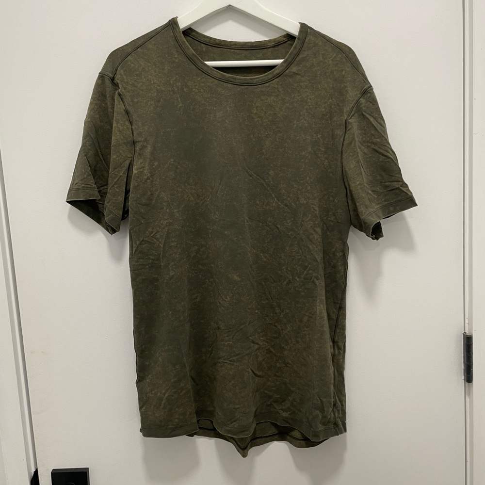 Lululemon 5 year basic tee
